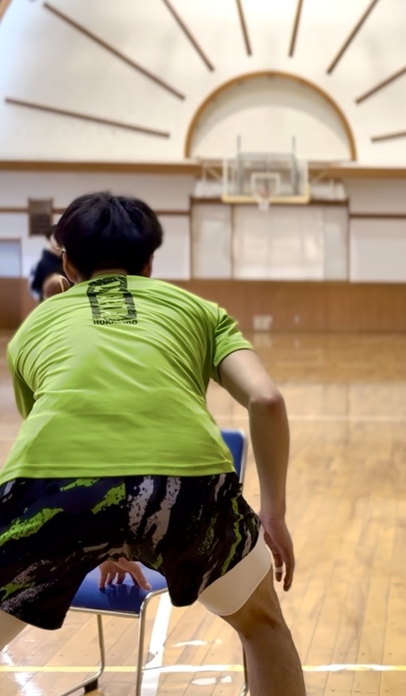 指導を受けるレバンガ北海道U18の選手